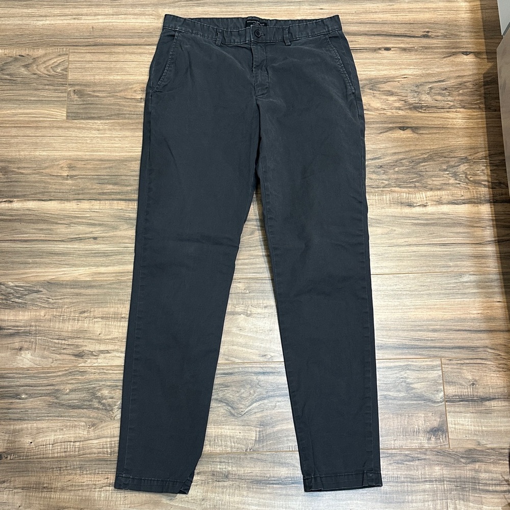 Banana Republic Factory Graphite Grey Chinos Tall 32x36